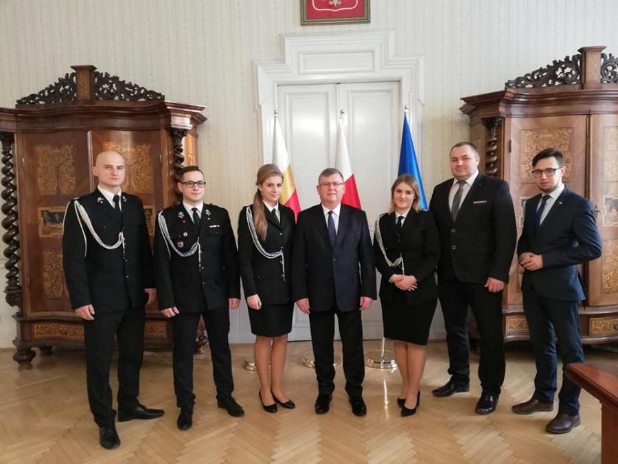 Marszałek obiecał druhom pomoc w zakupie samochodu