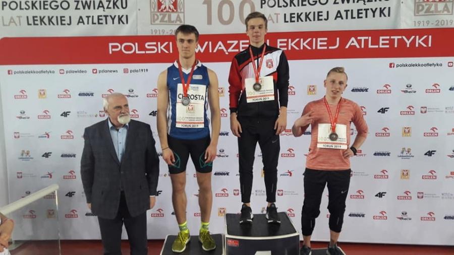 UKS Bieganie.pl Stryszawa ma drugi medal! Kuba Pietrusa na 3 miejscu w biegu na 200 metrów!