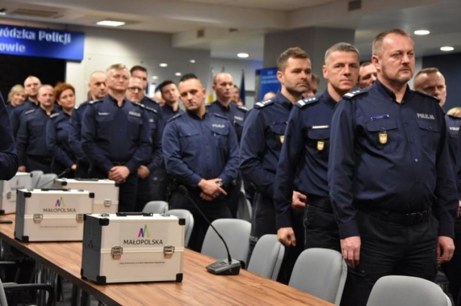 Policjanci będą szkolić rodziców i nauczycieli