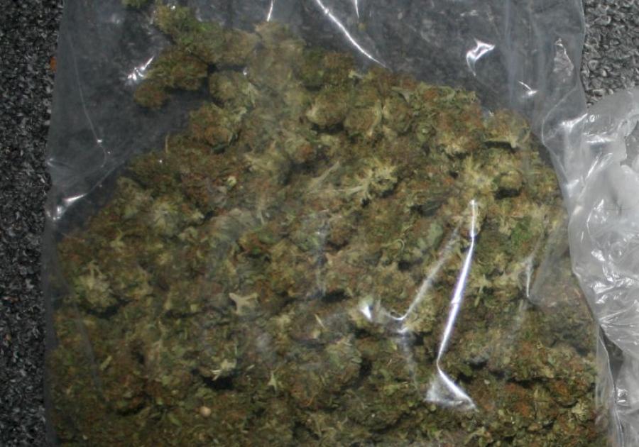 Miał marihuanę i nielegalne wyroby akcyzowe - został zatrzymany