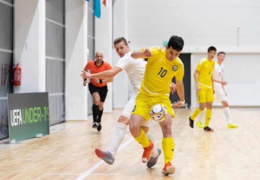 Wielka szansa Michała Gronia, czyli w sobotę mecz o wszystko Polski z Francją w futsalu