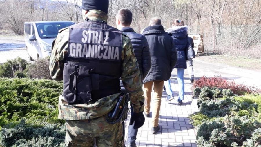 Nielegalni pracownicy z Ukrainy w przetwórstwie żywnościowym