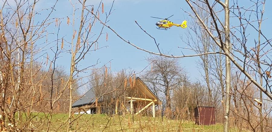 Tragedia w Stryszawie. Ciągnik przygniótł 63-latka