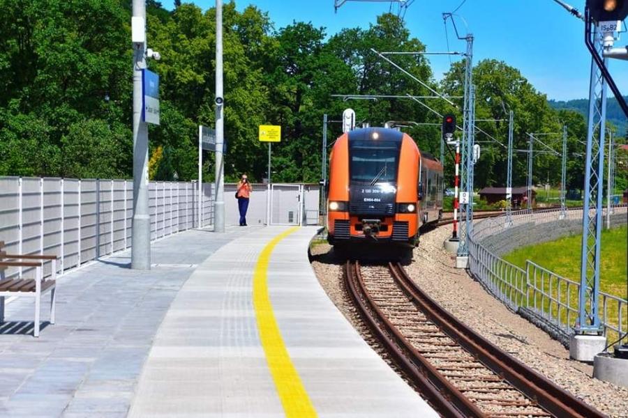 Przystanek w Suchej jest zbyt krótki dla Intercity