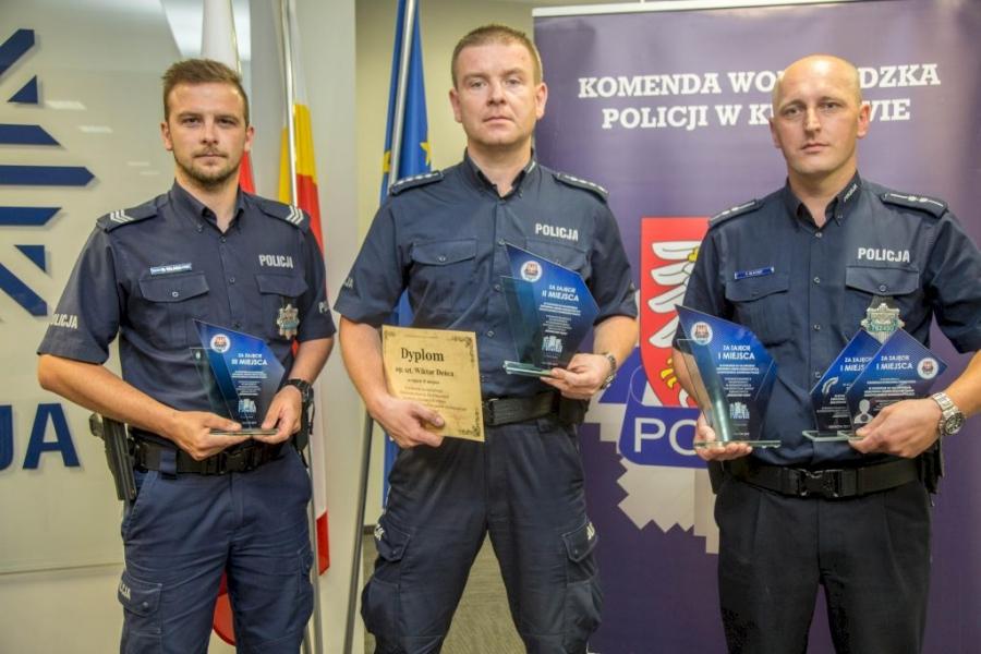 Asp. Krzysztof Błachut  najlepszym dzielnicowym małopolski.