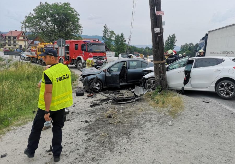 Wymusiła kią na skodzie