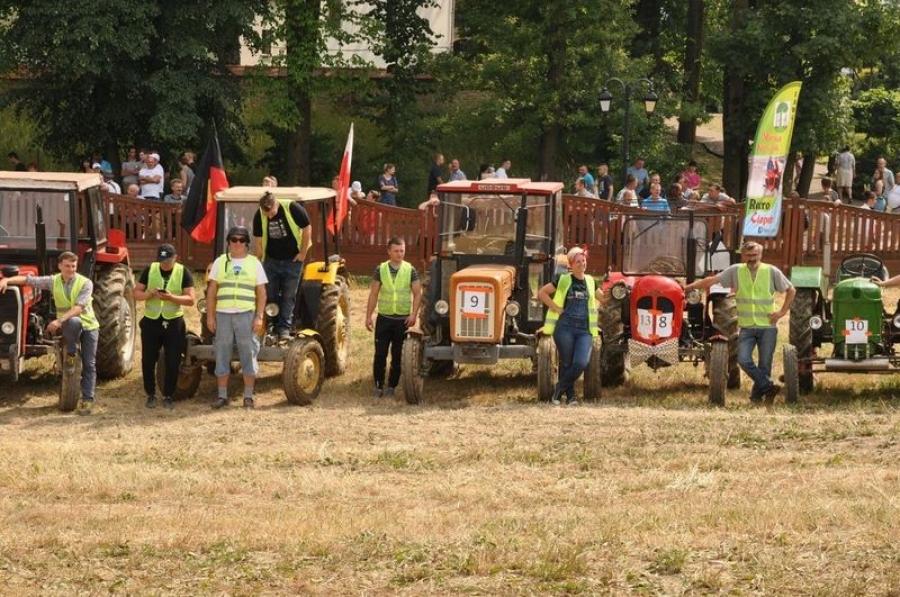 Sidzina. Traktorzyści, drwale i pilarze