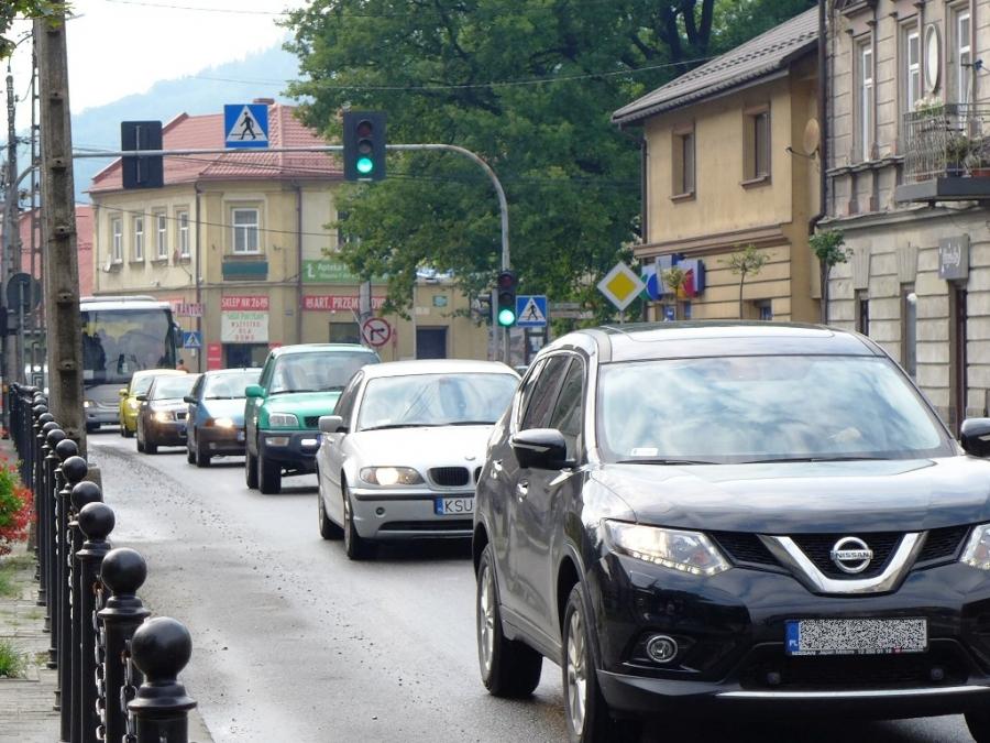 Maków. Burmistrz zachęca do walki