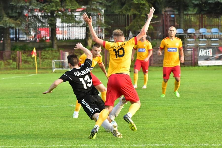 Piłkarski weekend: 7 w sobotę, a 7 meczów w niedzielę w naszym powiecie,czyli każdy znajdzie coś dla siebie!
