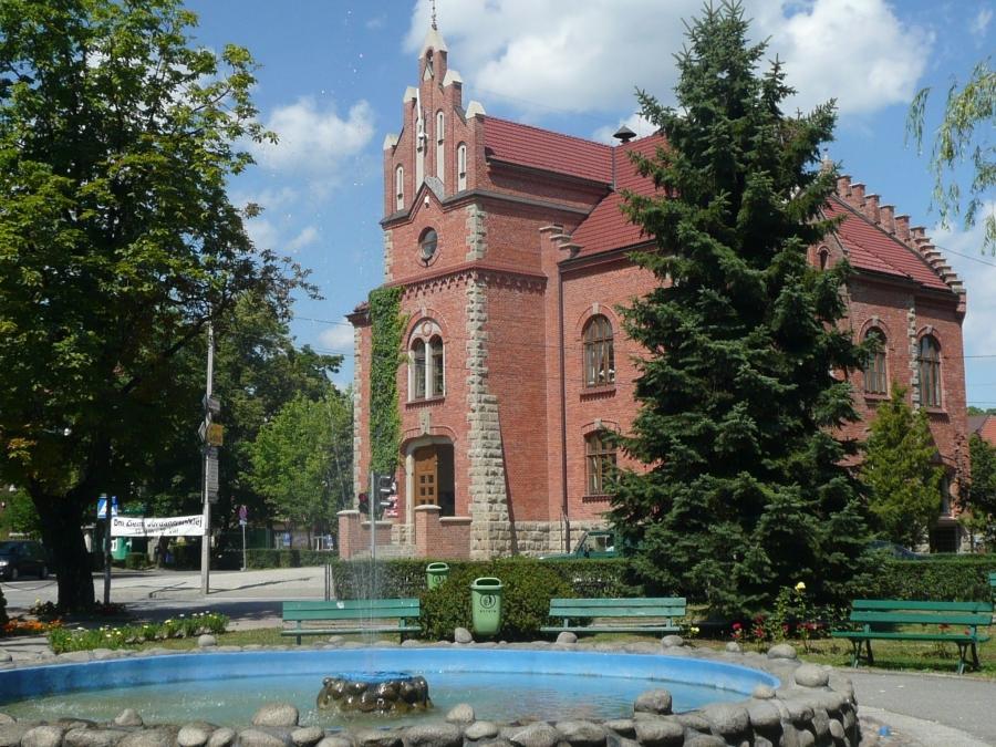 Świetlica strażacka, szkolna czy droga na Przykiec?