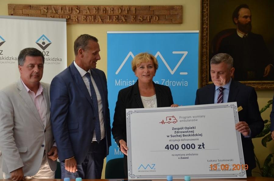 Pojadą na pomoc nową karetką