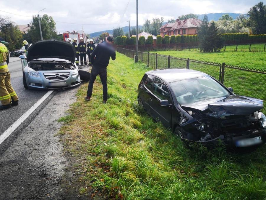 Zderzenie osobówek w Juszczynie, jedna osoba w szpitalu