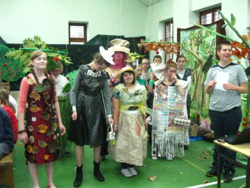 Święto Drzewa w Ośrodku Szkolno-Wychowawczym  w Makowie Podhalańskim