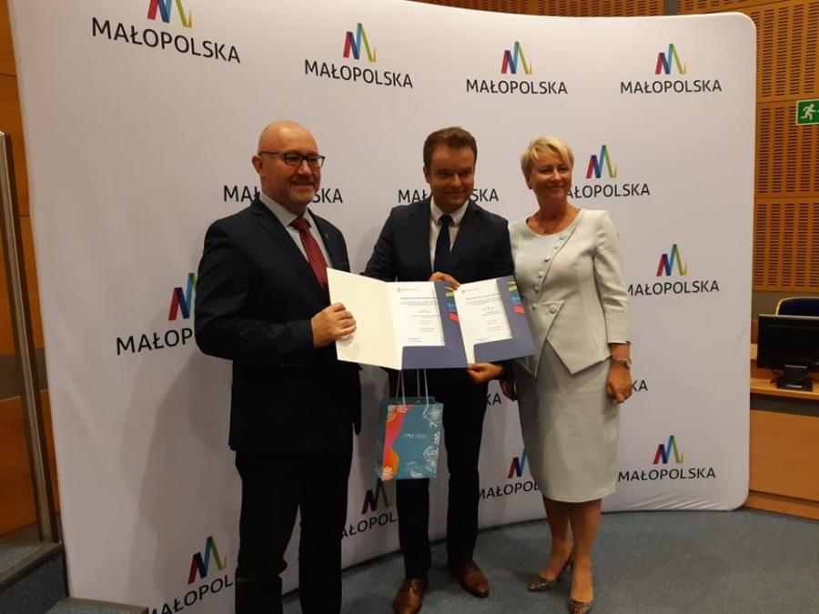 Szkoły powiatowe z dofinansowaniem