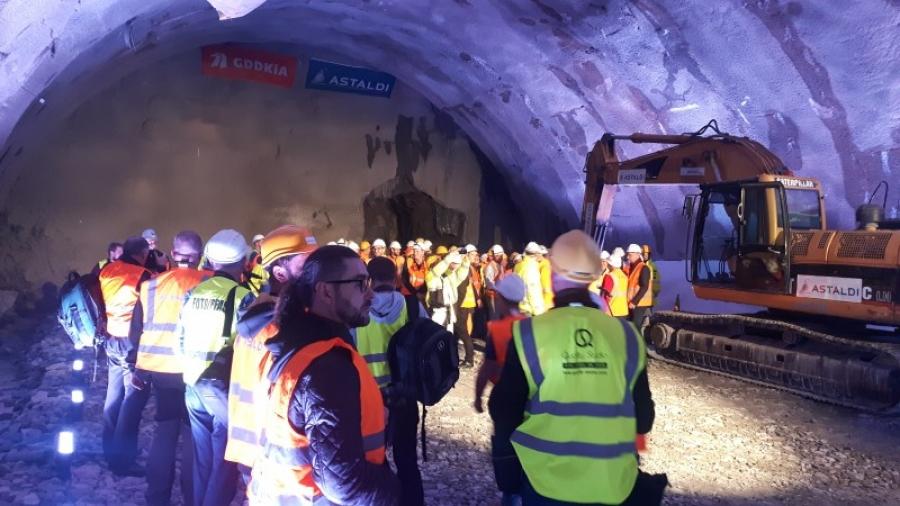 Na zakopiance przebito pierwszy tunel