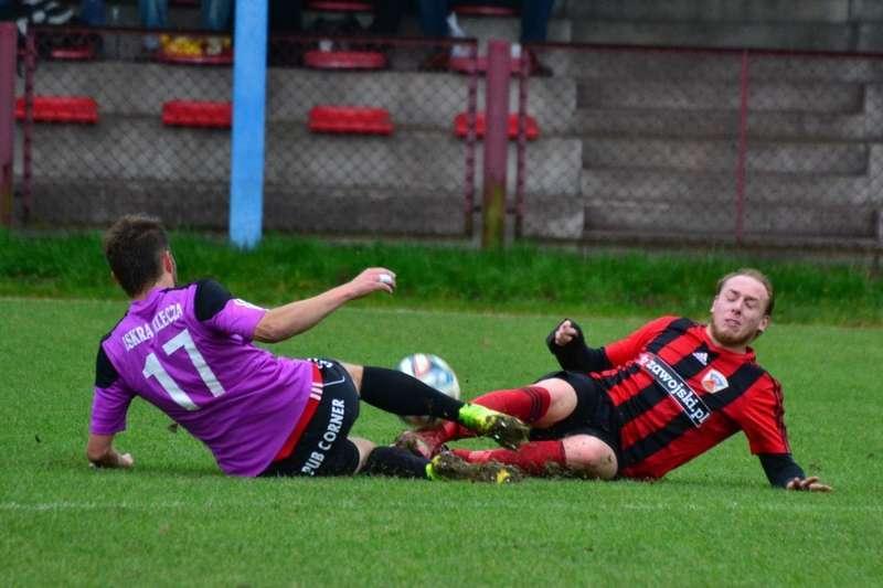 Piłkarska sobota: Kapitalny gol 16-latka, twierdza Maków nie padła