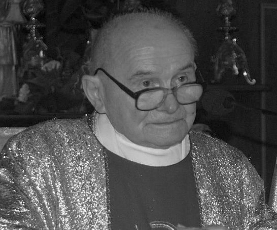 Zmarł ks. Kanonik Antoni Łaciak