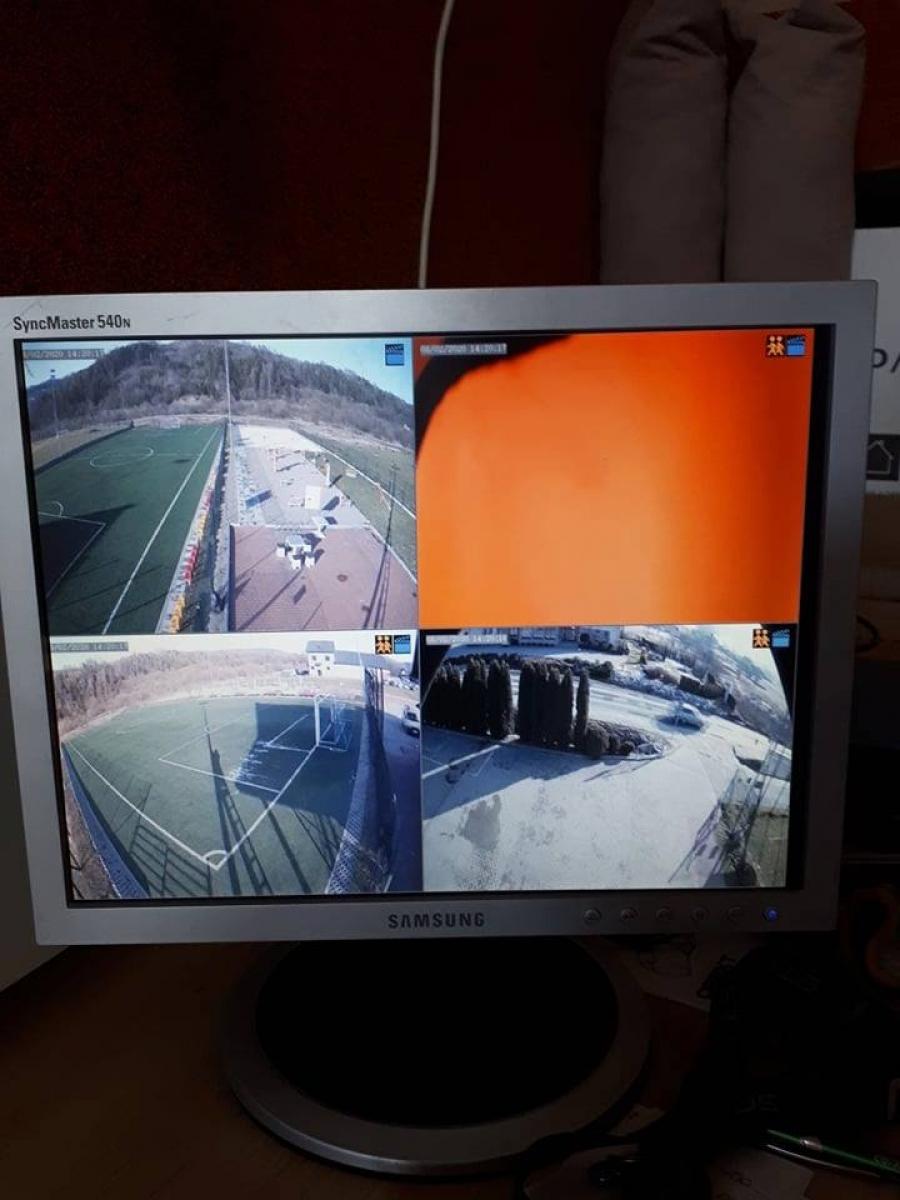 Kamery wandaloodporne na stadionie w Budzowie