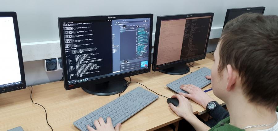 Sukces wprowadzenia zdalnego nauczania w ZS Goetla w Suchej Beskidzkiej