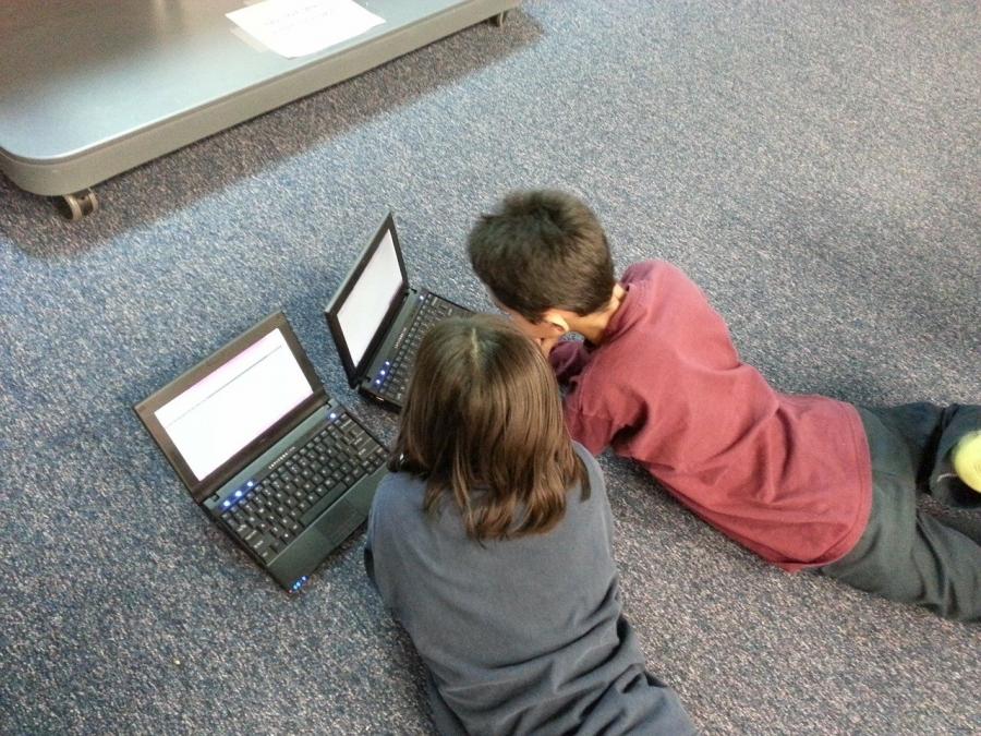 Kolejni uczniowie otrzymają laptopy