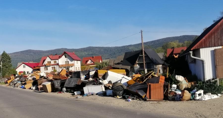 Pozbyli się ponad stu ton odpadów