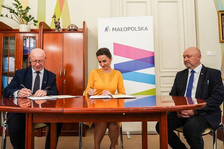 200 tys. złotych na naukę w siodle