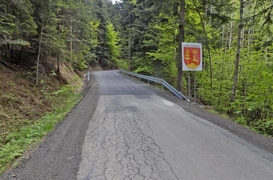 Bieńkówka: Skrót zyskał nową nawierzchnię. Jest szeroko i równo