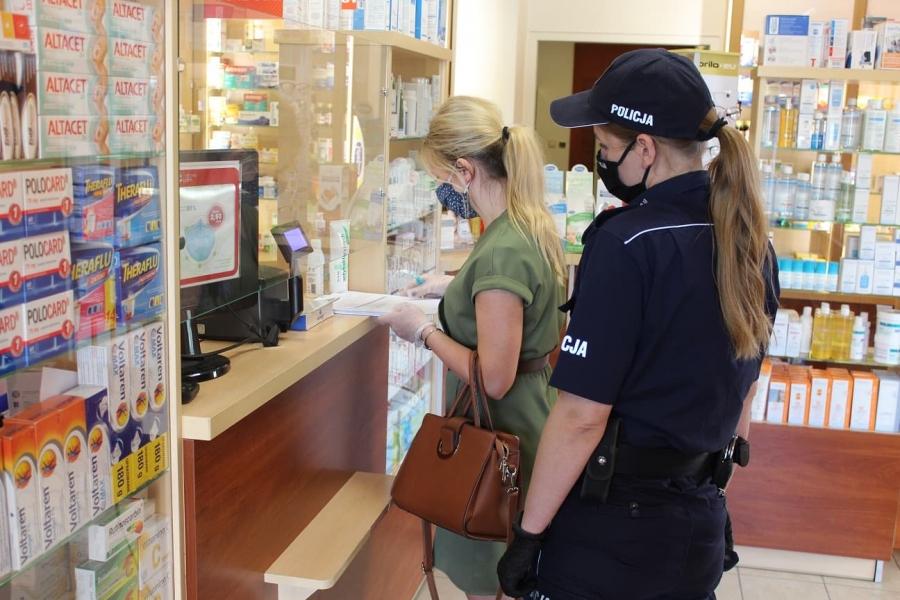 Policjanci i Sanepid ruszyli na kontrole