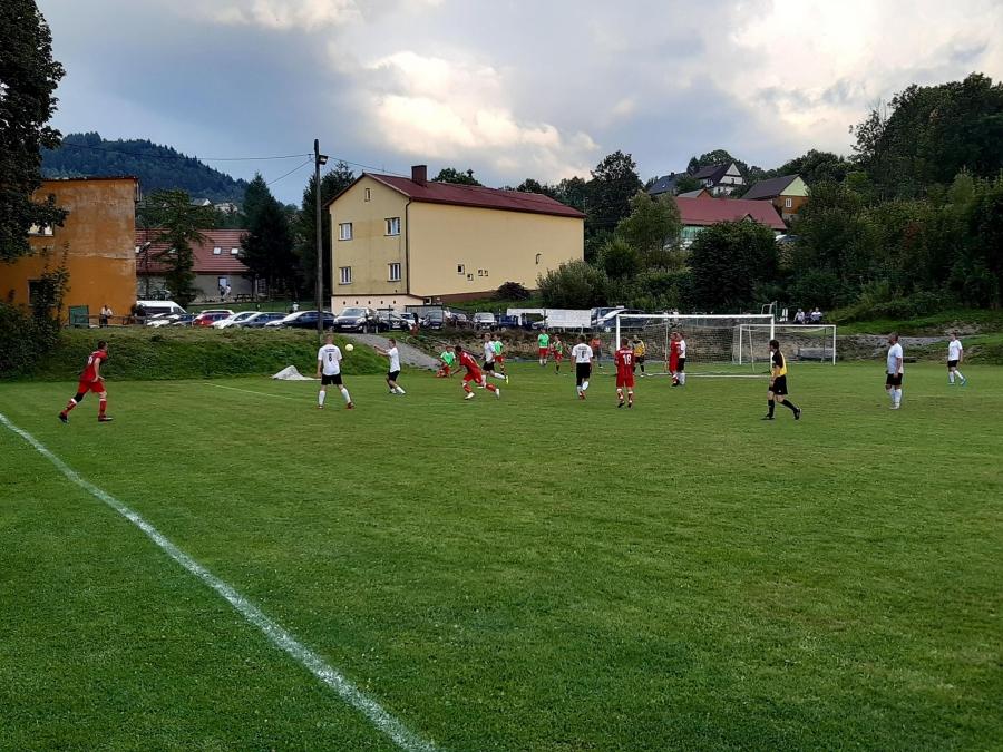 A najlepsi byli kibice ze Stryszawy / Żuraw Krzeszów - Jałowiec Stryszawa 1:1