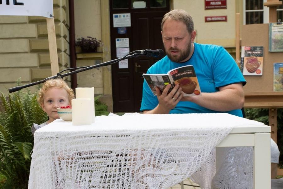 Makowska Biblioteka Publiczna ponownie zorganizowała Narodowe Czytanie