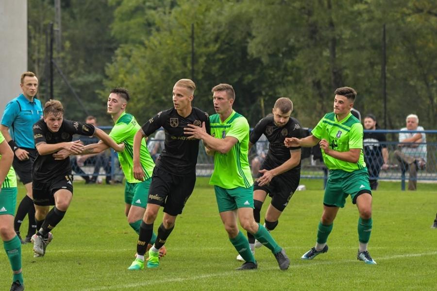 Czy można się uśmiechać po porażce? Można, czasem trzeba / Tempo Białka - Beskid Andrychów 2:2 k. 0:2
