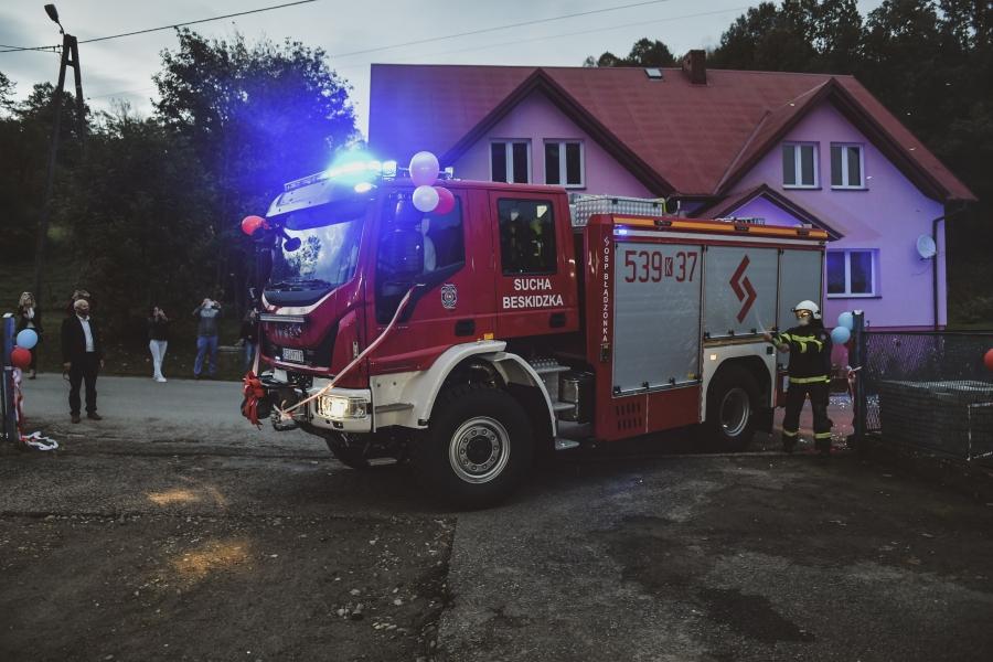 Druhowie z Błądzonki powitali nowy wóz (wideo)