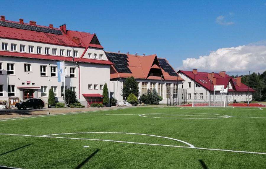 Pół szkoły na zdalnym nauczaniu. Wszystko przez koronawirusa