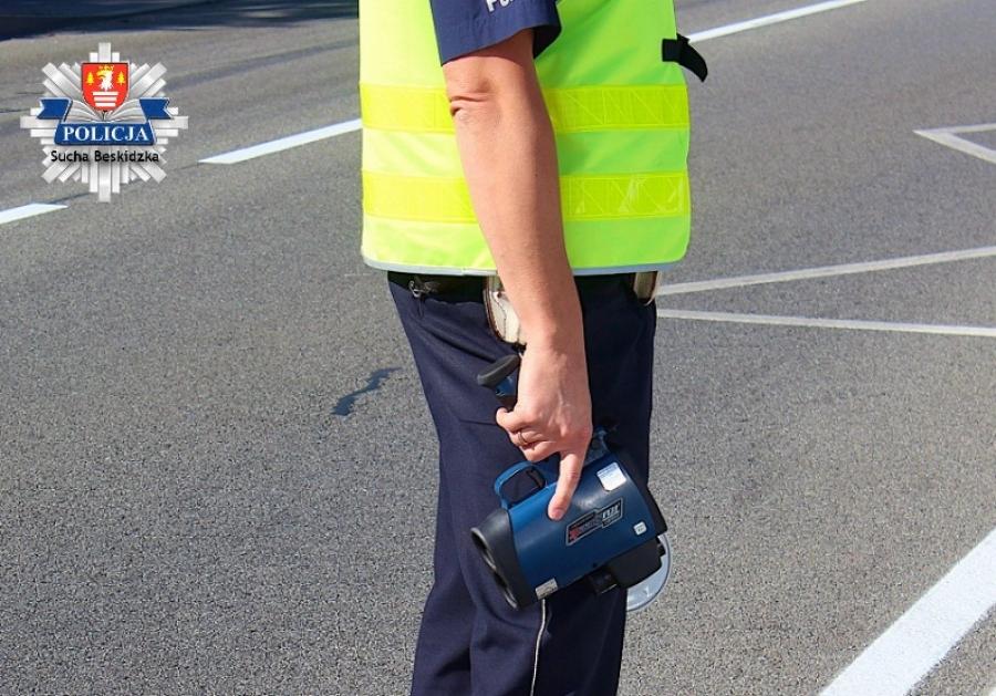 Pirat gnał autem, którym nie miał prawa wyjechać na drogę