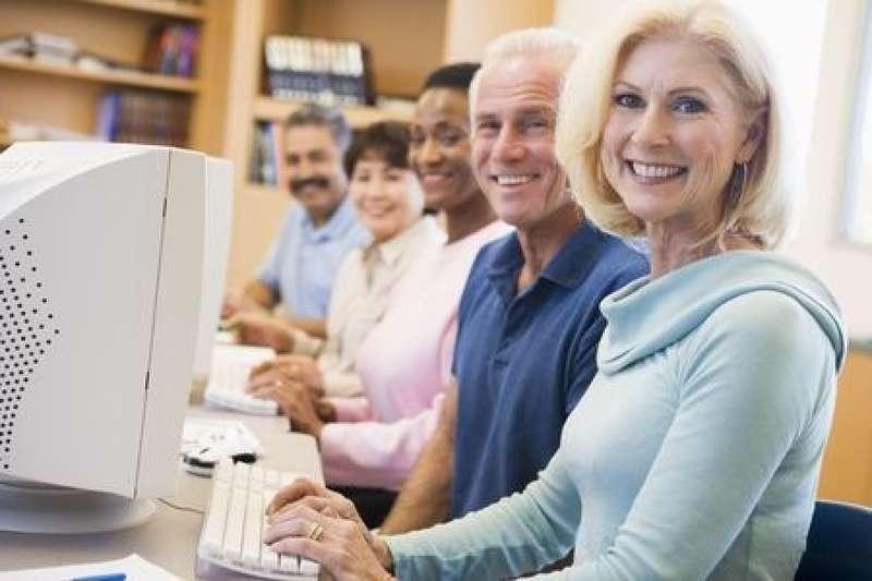 Zawoja: Internet w życiu codziennym -szkolenia dla seniorów