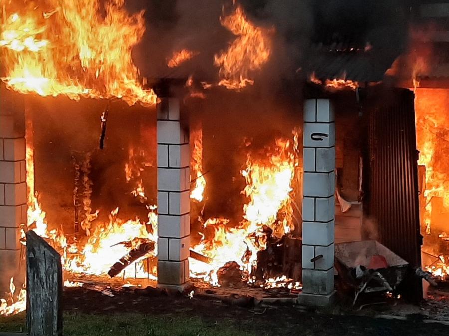Dramat pod Babią Górą. Ogień strawił dom