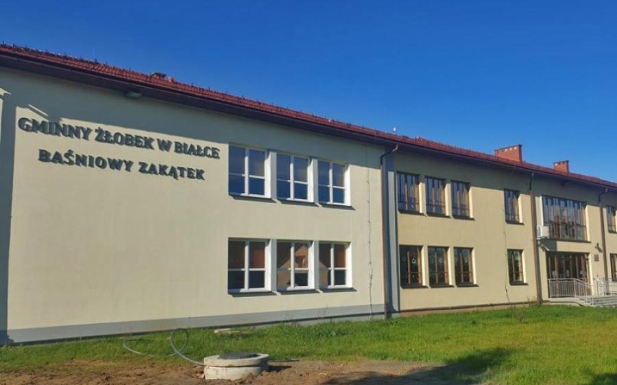 Wójt Zawoi informuje o dopłatach do pobytu dzieci w żłobku