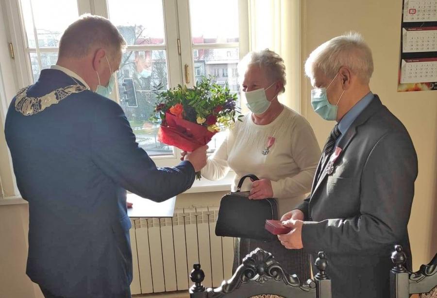Jordanów: Złote gody w reżimie sanitarnym