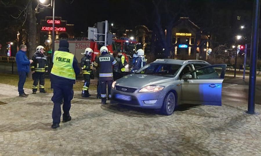 Kolizja wieczorową porą