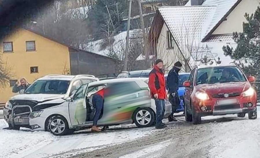Skodą czołowo w toyotę