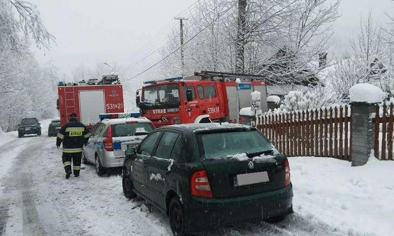 Zalegający śnieg przyczyną zawalenia w Stryszawie