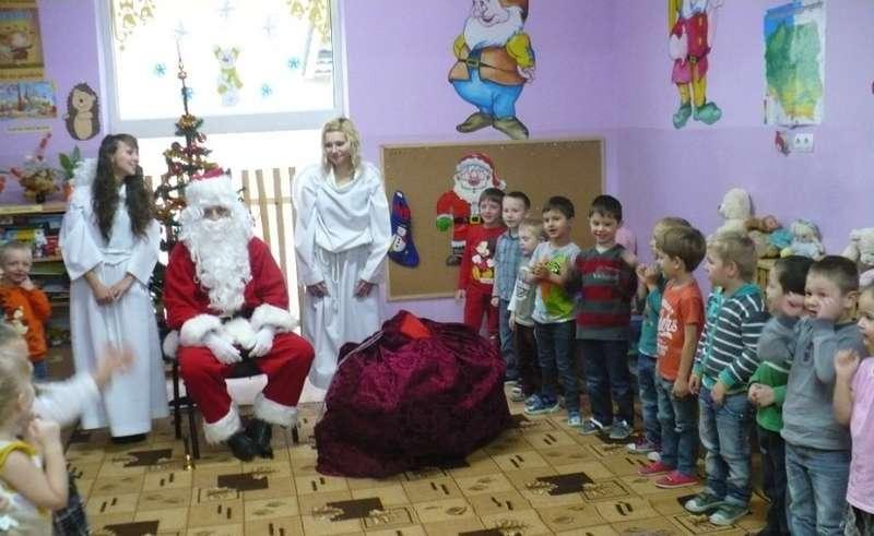 Zapisy do  „BAJKOWEGO  RANCZA”