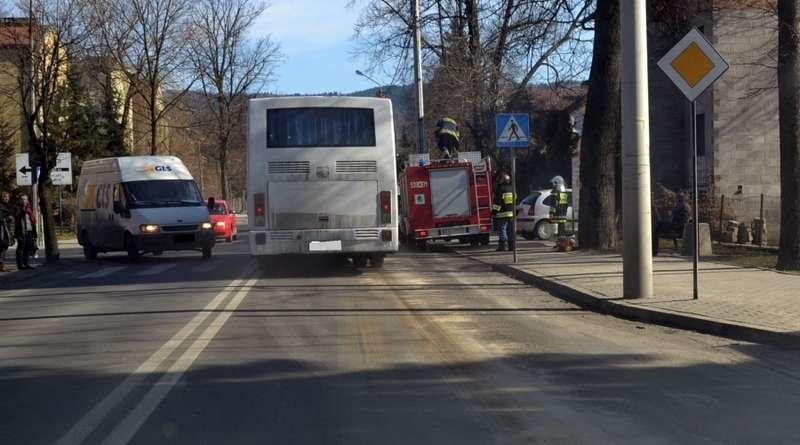 Kierowcy! Uwaga na olej!