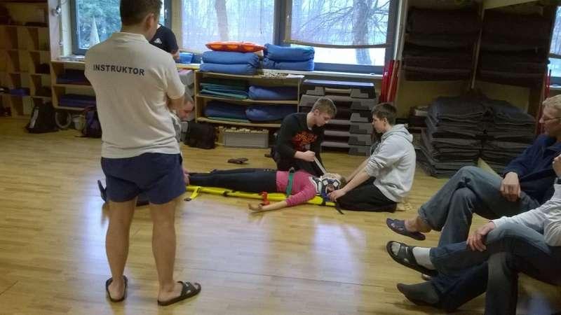 Klub UKS „Jasień” szkoli nie tylko pływaków