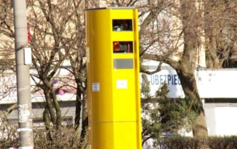 Mandaty z fotoradarów dla właścicieli aut – uważaj, komu pożyczasz samochód