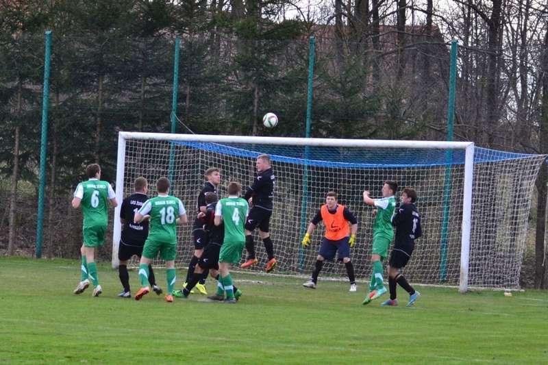 Piłkarska niedziela: 7 sekunda i gol w Zawoi, Garbarz dalej zadziwia