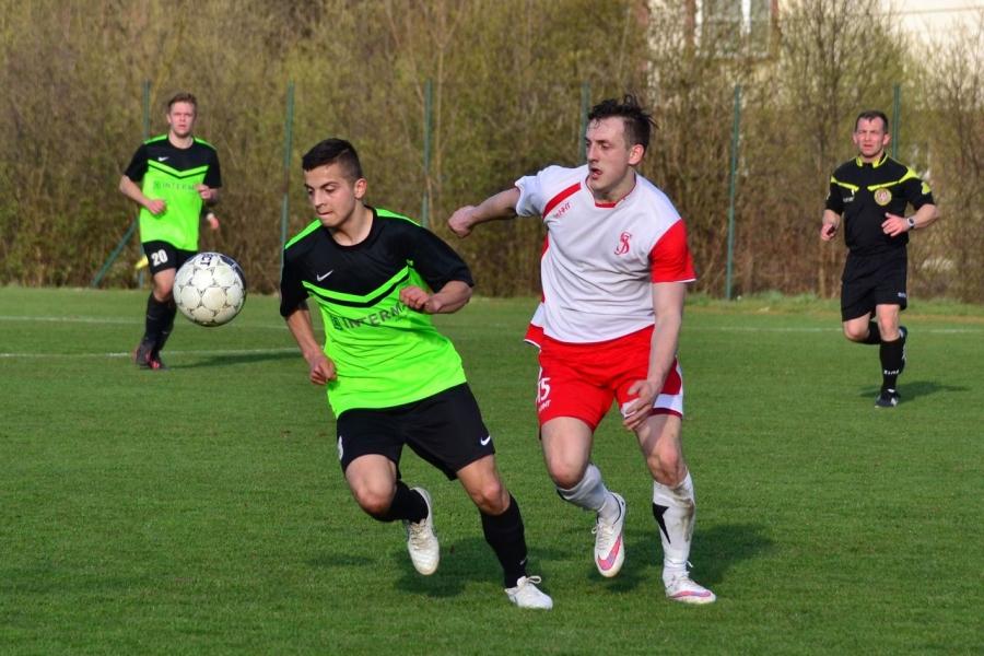Piłkarski weekend: Tempo podejmuje lidera, Jałowiec chce iść za ciosem