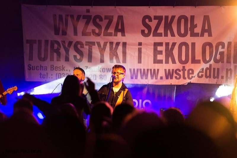 Wywiad z Piotrem Wróblem z zespołu Akurat.