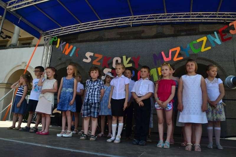 Muzyczny piknik na Zamku
