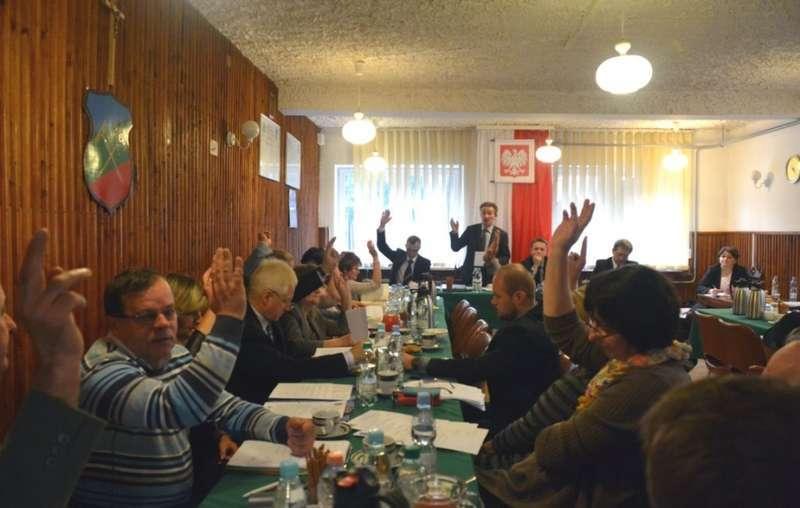Zawoja. Młodzi radni nie chcą radzić